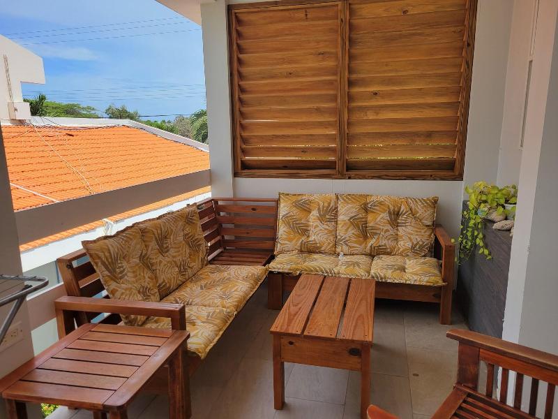 Bubali Villa & Apartments image
