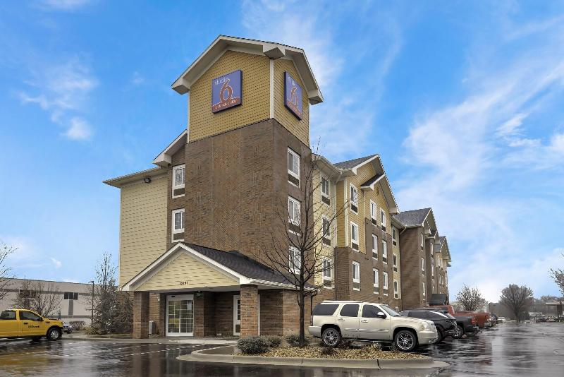 Studio 6 Lenexa Overland Park image