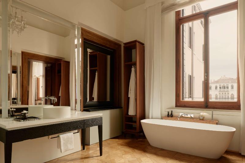 Aman Venice image