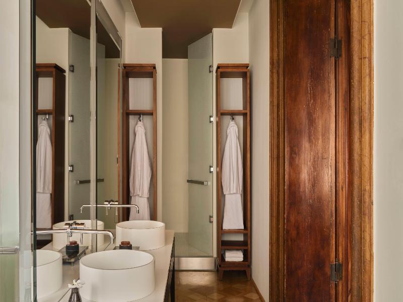 Aman Venice image