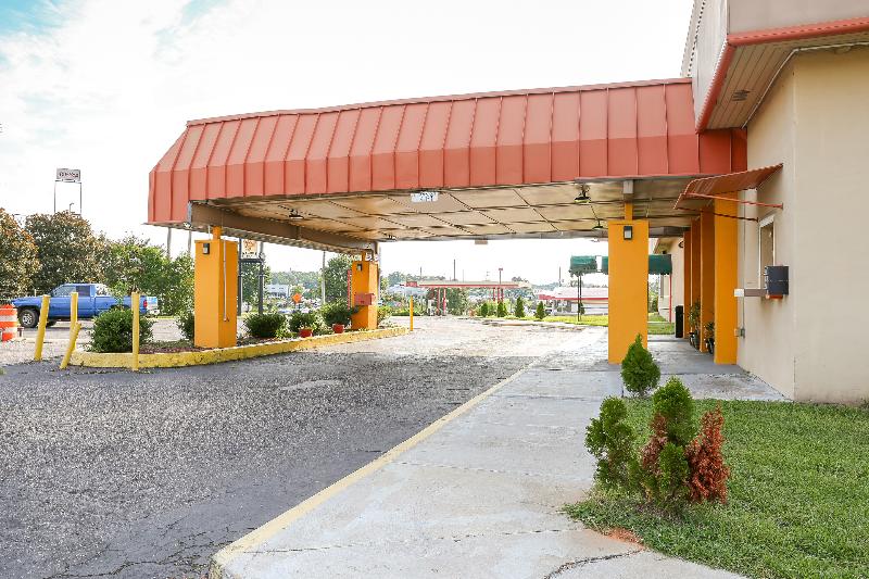 Hotel Opelika I-85 Columbus Pkwy — general view