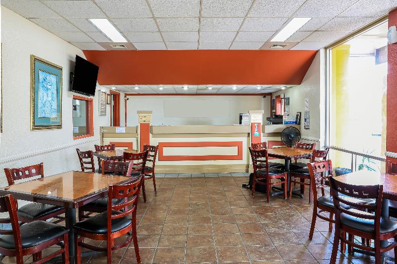 Hotel Opelika I-85 Columbus Pkwy image