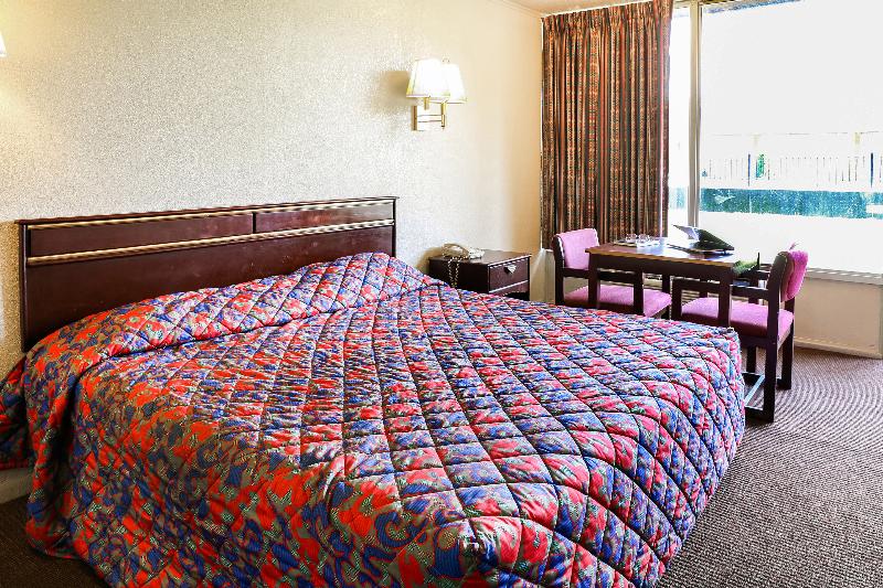 Hotel Opelika I-85 Columbus Pkwy — photo 12