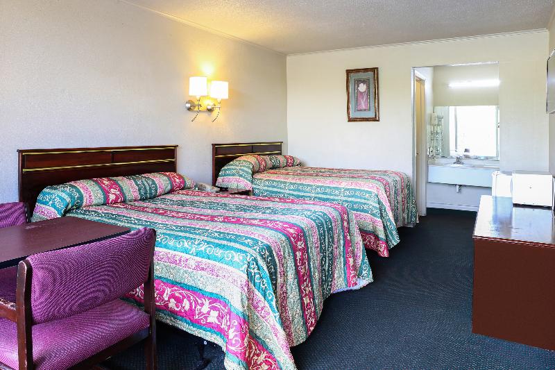 Hotel Opelika I-85 Columbus Pkwy — photo 10