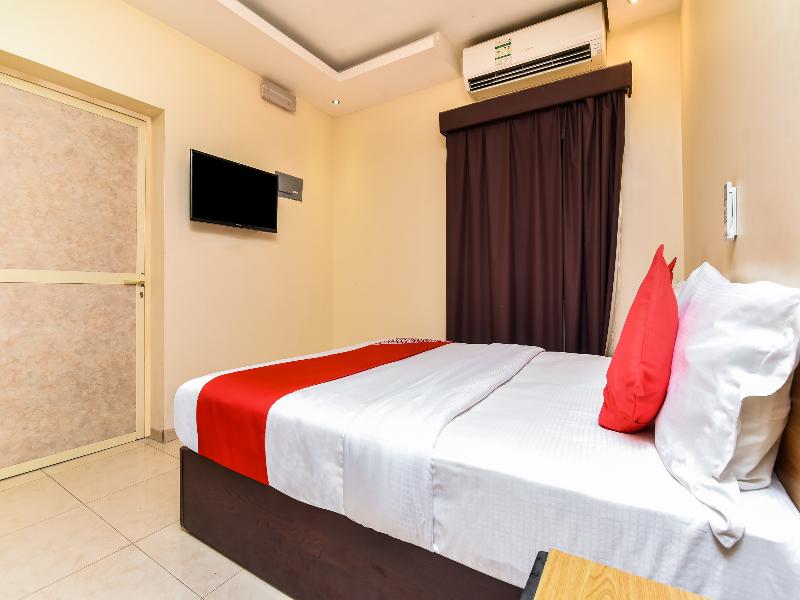 Royal Plaza Residence image