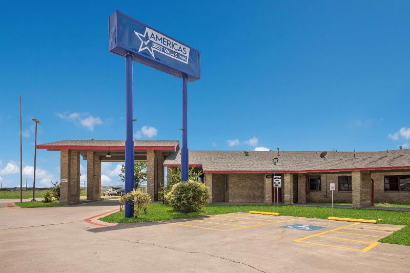 Americas Best Value Inn Lockhart
