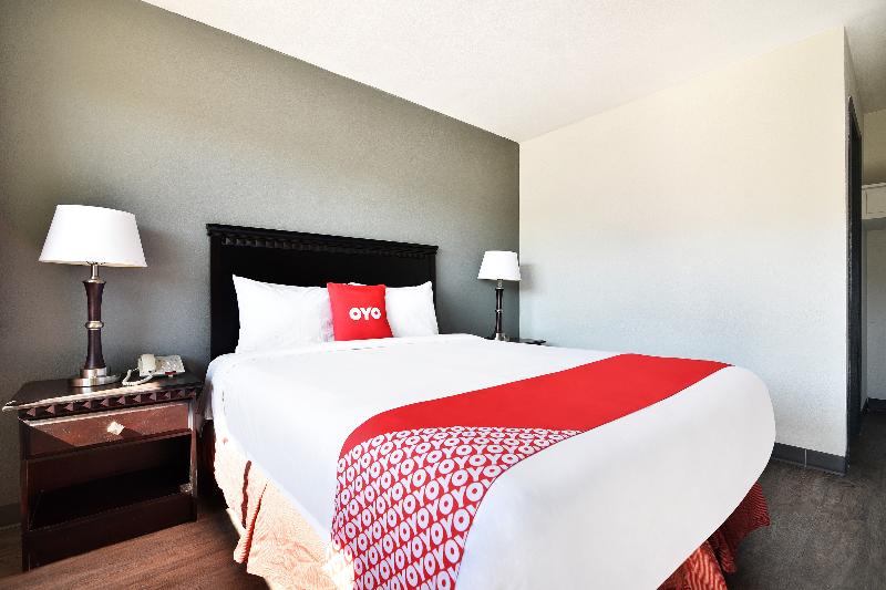 OYO Hotel Shreveport Airport North image