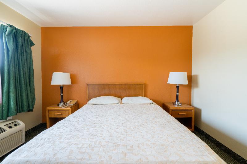 OYO Hotel Shreveport Airport North image