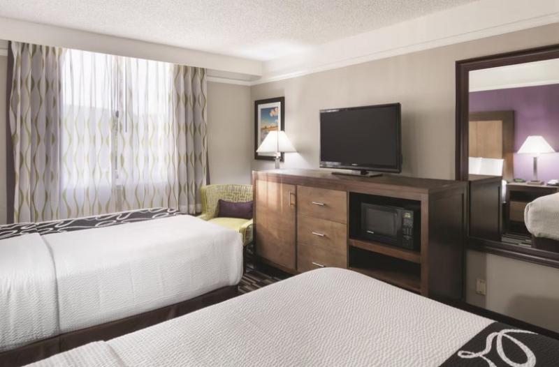 La Quinta Inn By Wyndham Jupiter image