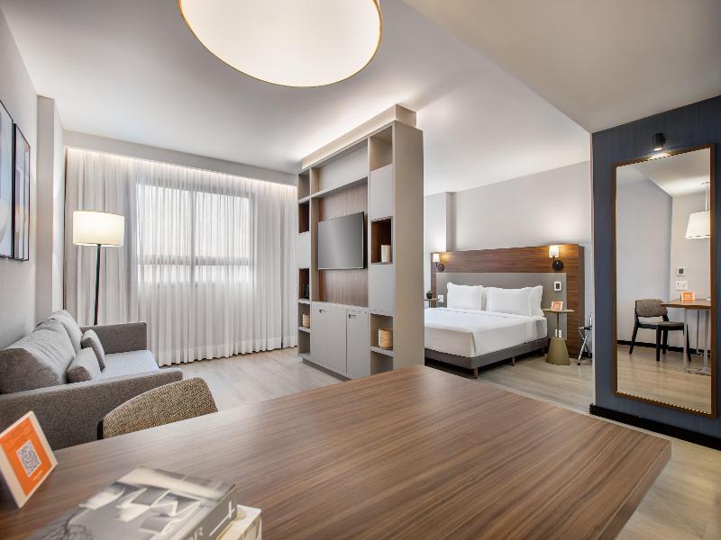 Brasil 21 Suites Affiliated by Melia image