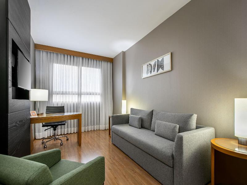 Brasil 21 Suites Affiliated by Melia image