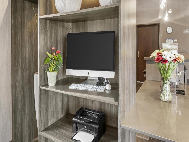 Best Western Plus Spokane North image