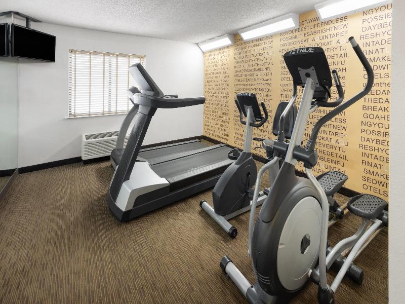 La Quinta Inn Suites By Wyndham Mansfield Oh
