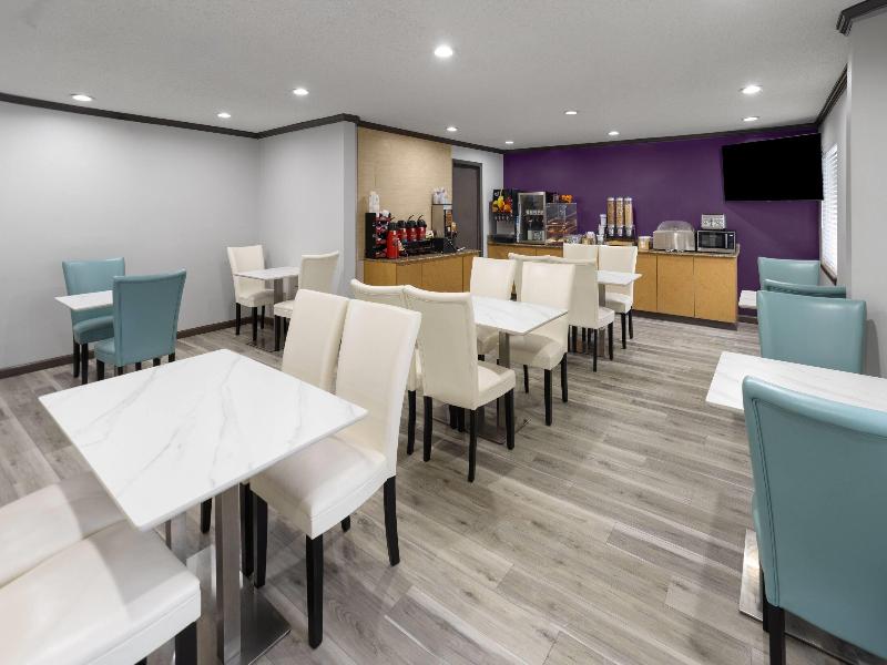 La Quinta Inn Suites By Wyndham Mansfield Oh