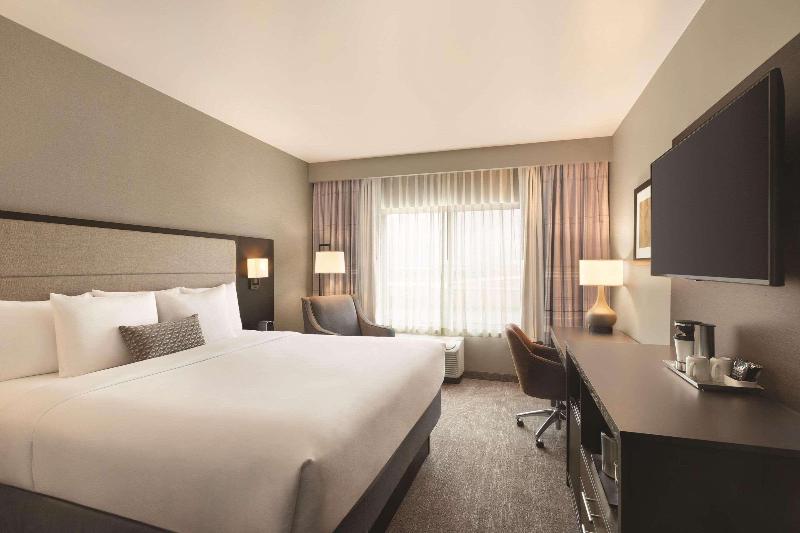 Radisson Hotel Oklahoma City Airport image
