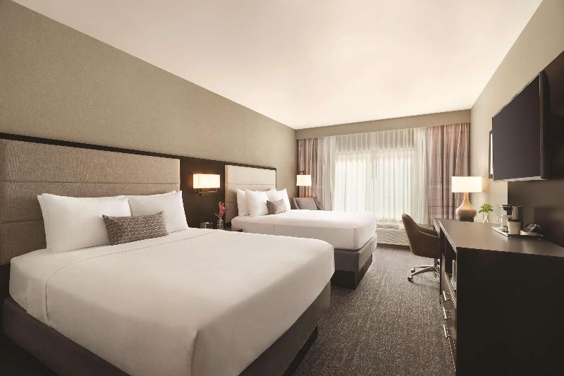 Radisson Hotel Oklahoma City Airport image