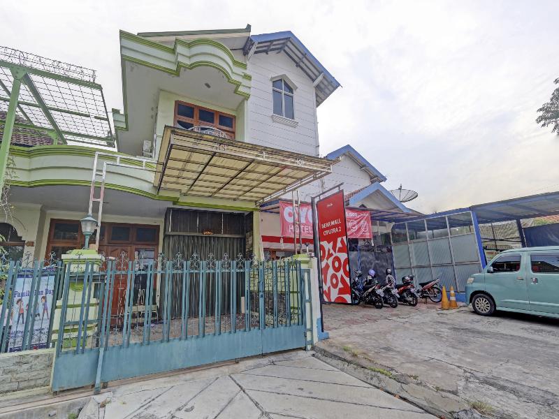 Hotel O Near Mall Ciputra 2 image