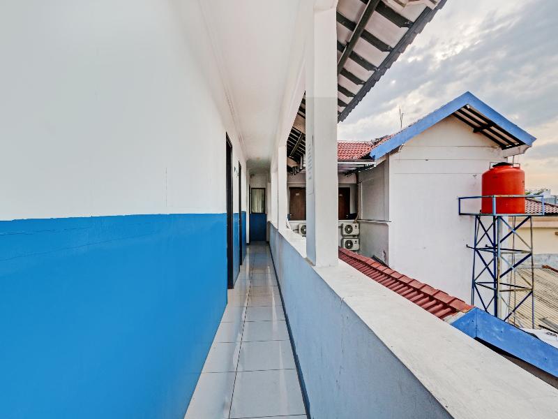 Hotel O Near Mall Ciputra 2 image