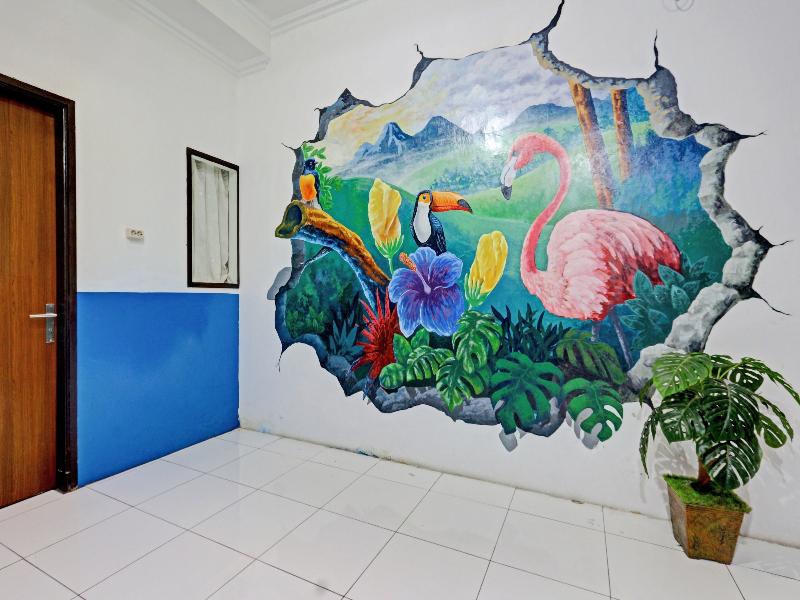 Hotel O Near Mall Ciputra 2 image