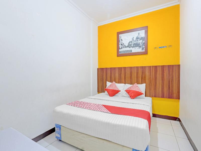 Hotel O Near Mall Ciputra 2 image