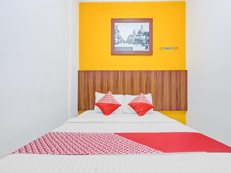 Hotel O Near Mall Ciputra 2 image