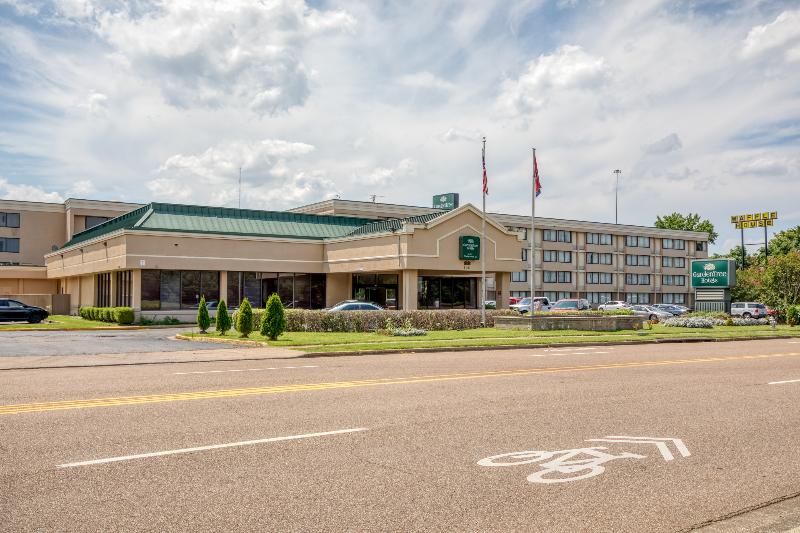 OYO Hotel Memphis TN I-40