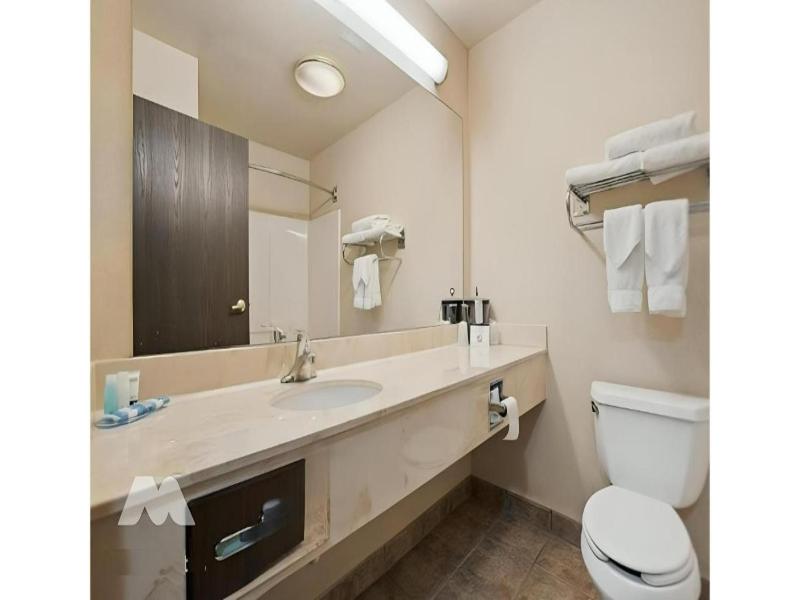 Gardentree Hotels Memphis East near I 40 image