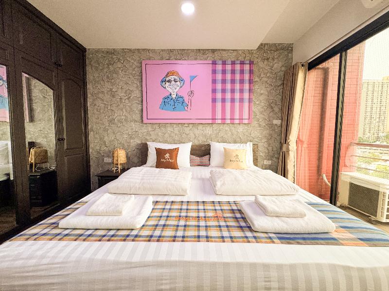 Boutique Poo-Yai Lee @BP Place image