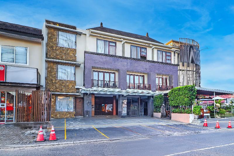 Palette Signature Hotel