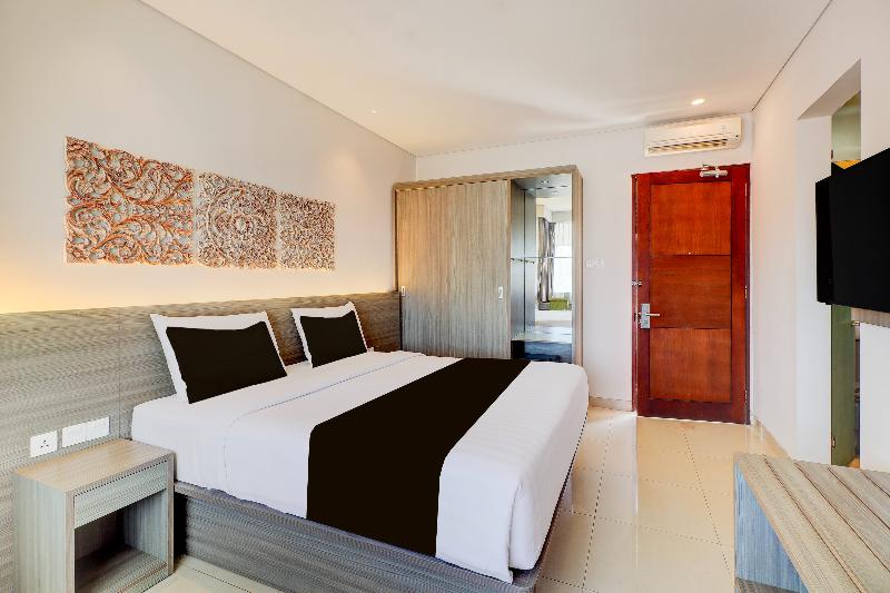 Palette Signature Hotel image