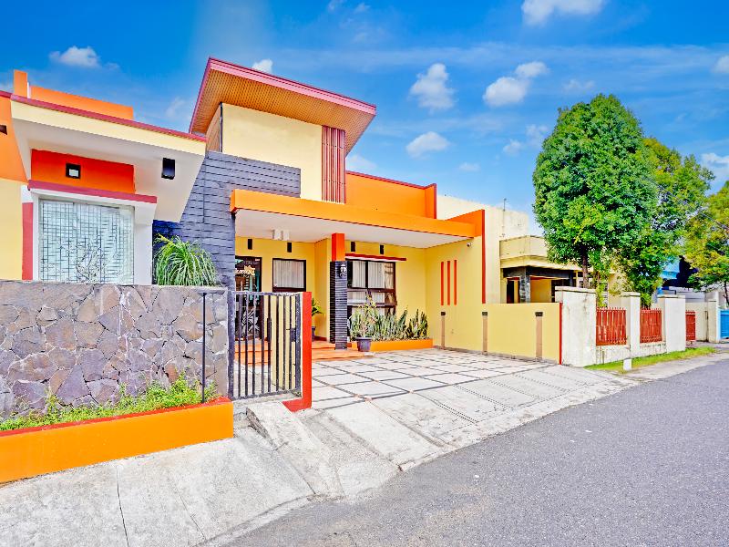 Hotel O Padang City Center Near Pantai Padang image
