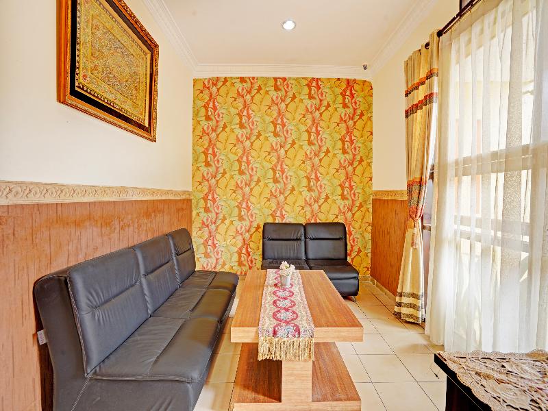 Hotel O Padang City Center Near Pantai Padang image