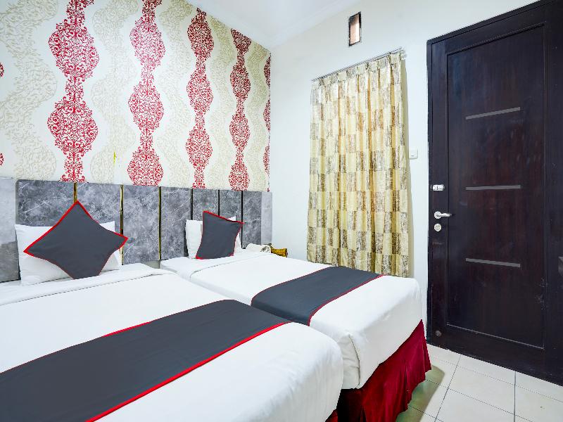 Hotel O Padang City Center Near Pantai Padang image