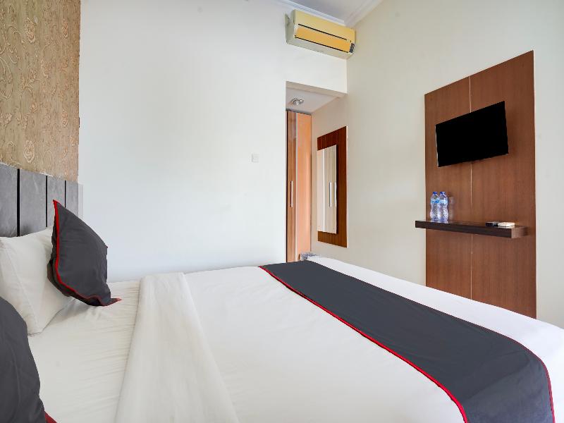 Hotel O Padang City Center Near Pantai Padang image