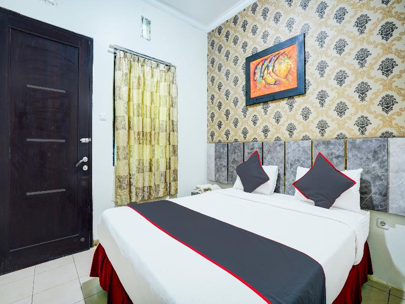 Hotel O Padang City Center Near Pantai Padang image