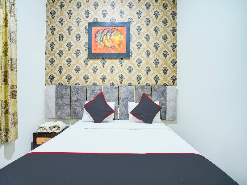 Hotel O Padang City Center Near Pantai Padang image