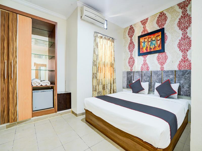 Hotel O Padang City Center Near Pantai Padang image