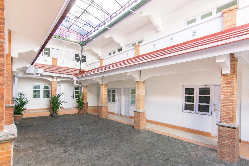 OYO 966 Dinda Guesthouse