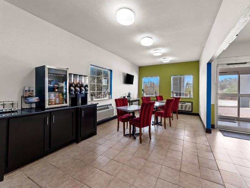 Rodeway Inn