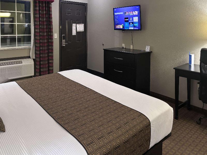 Rodeway Inn image