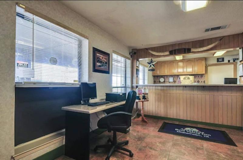 Americas Best Value Inn-Midlothian/Cedar Hill image