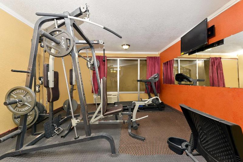 Americas Best Value Inn Schulenburg image