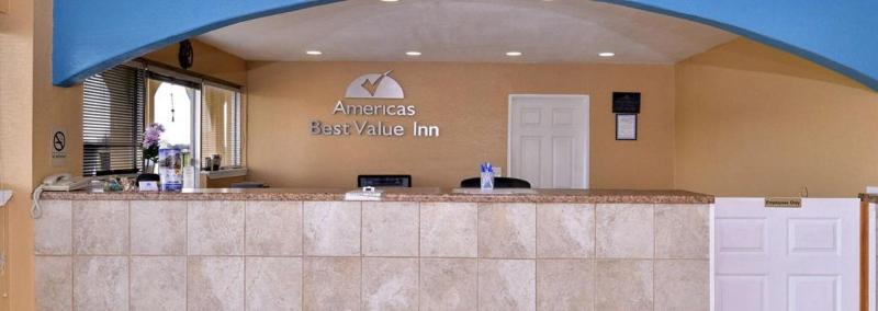 Americas Best Value Inn Schulenburg image