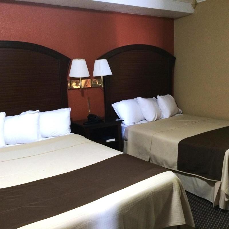 Americas Best Value Inn Schulenburg image
