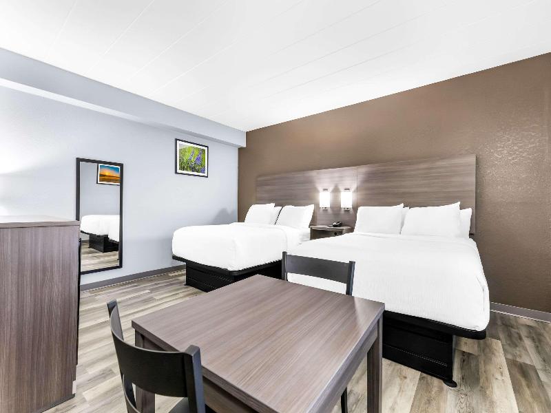 Quality Inn Lawrenceburg TN image
