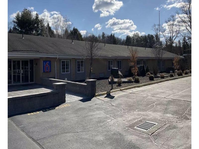 Americas Best Value Inn Putnam image