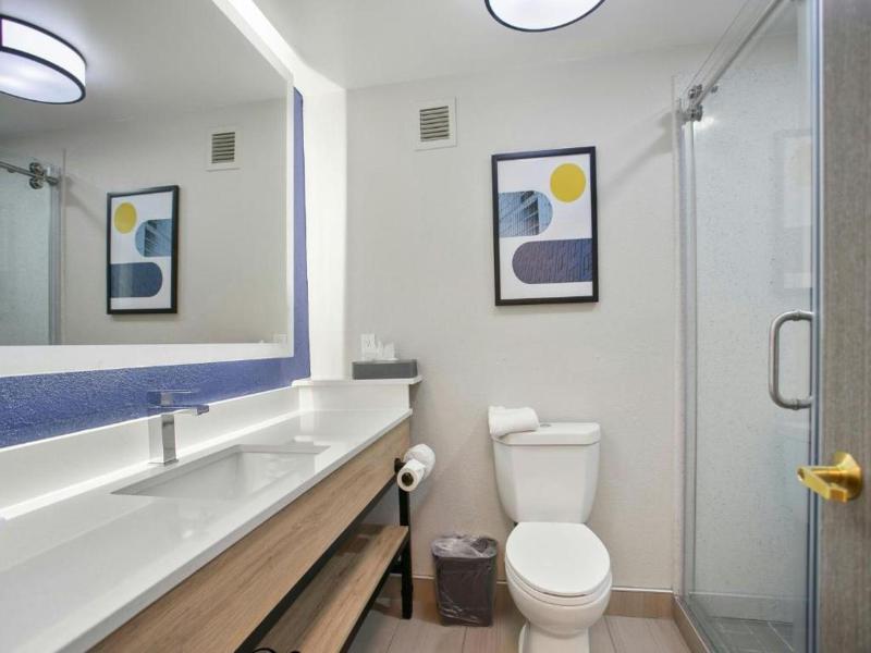 Best Western Plus Duluth/ Sugarloaf image