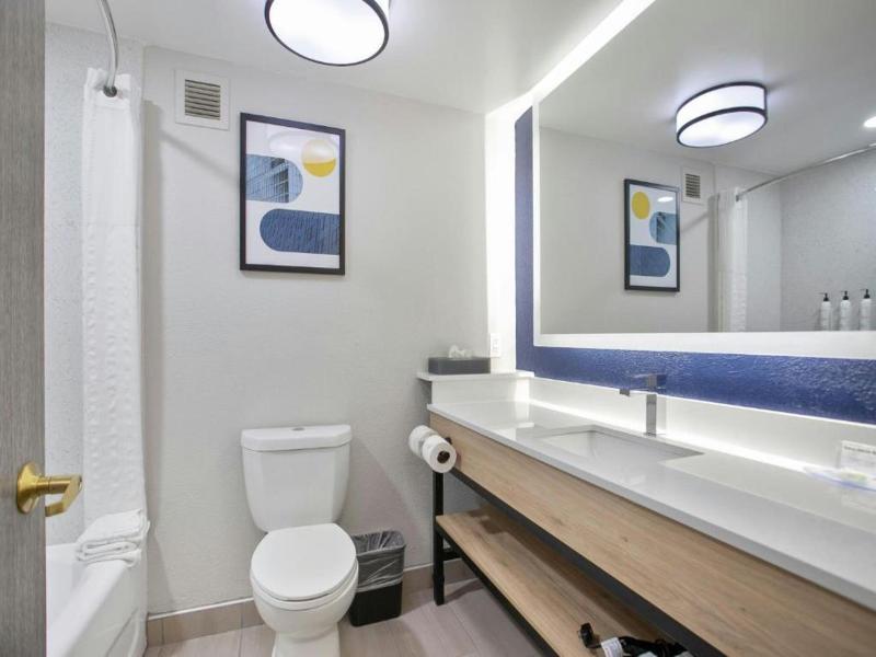 Best Western Plus Duluth/ Sugarloaf image