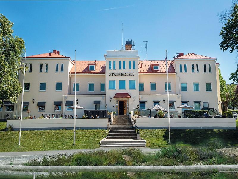 Mjolby Stadsl, Sure Coll. by Best W., Mjolby