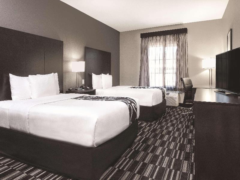 La Quinta Inn Suites Fort Worth West I 30 image